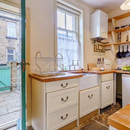 Salts Mill Workers Cottage Шипли Экстерьер фото